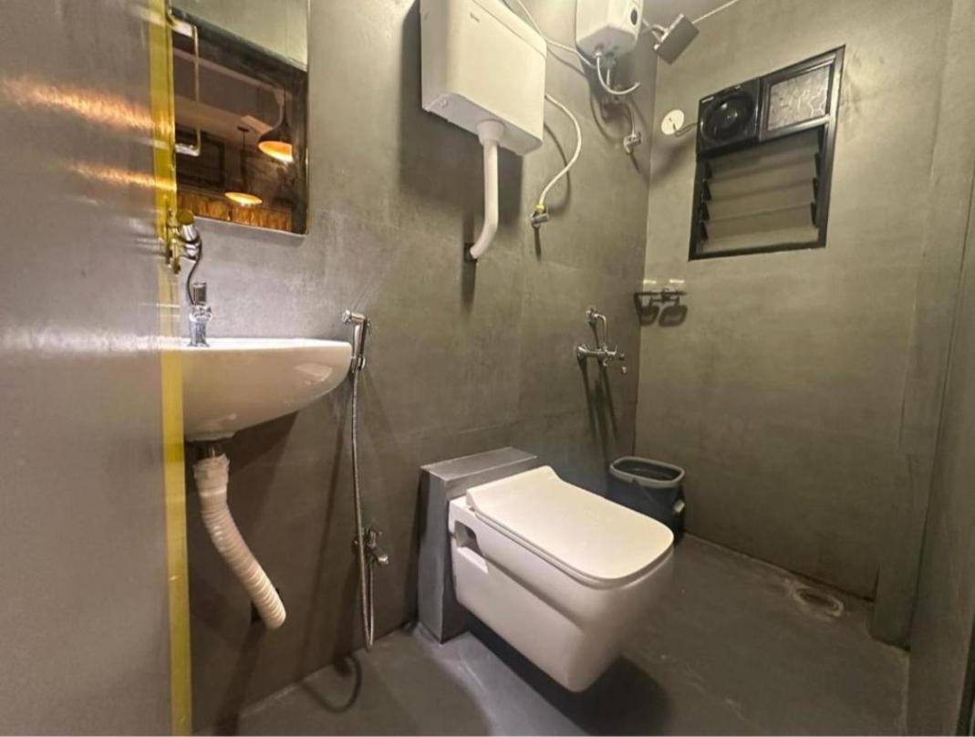 Travotale Hostel And Cowork Koregaonpark プネ エクステリア 写真