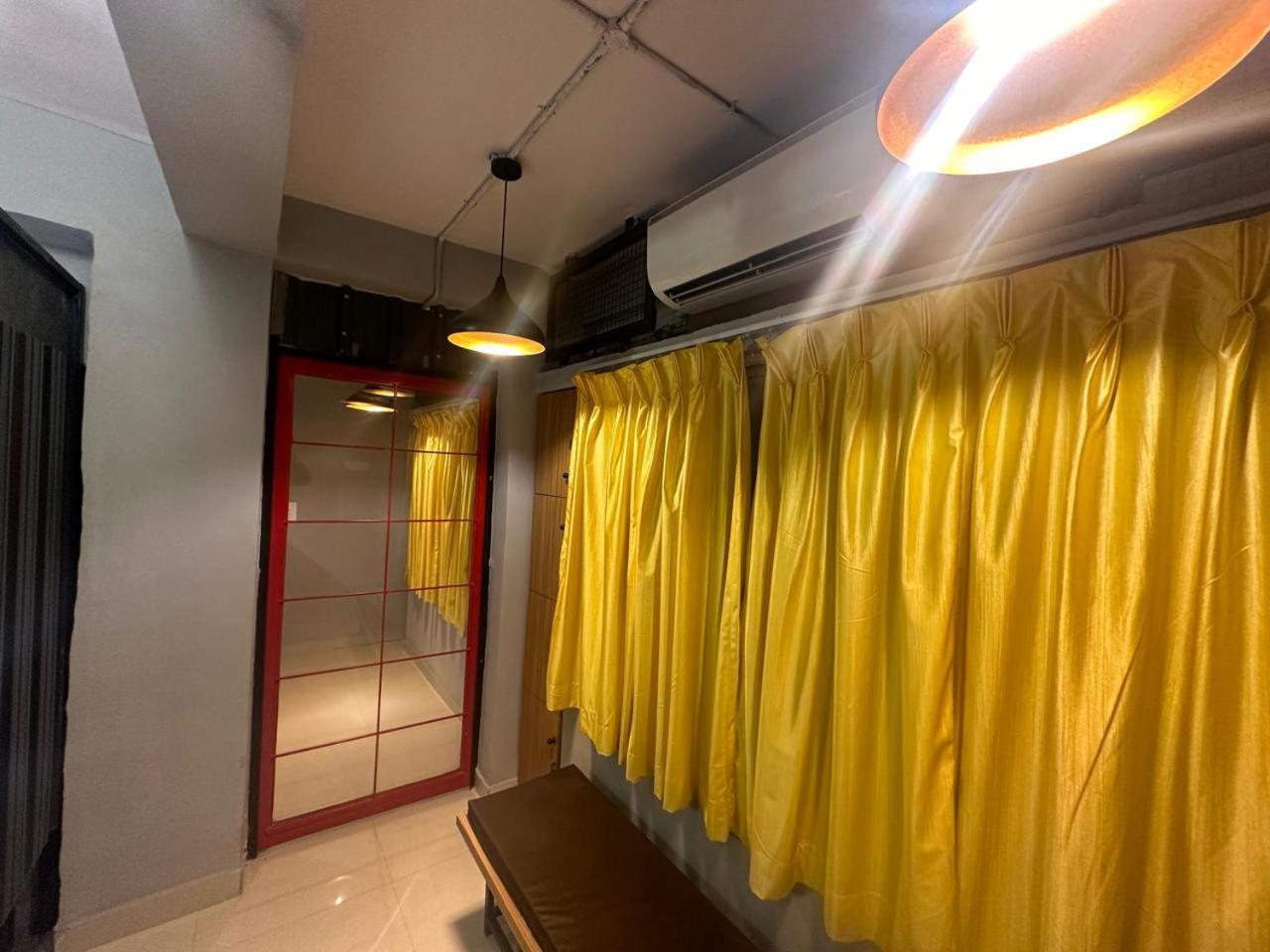 Travotale Hostel And Cowork Koregaonpark プネ エクステリア 写真