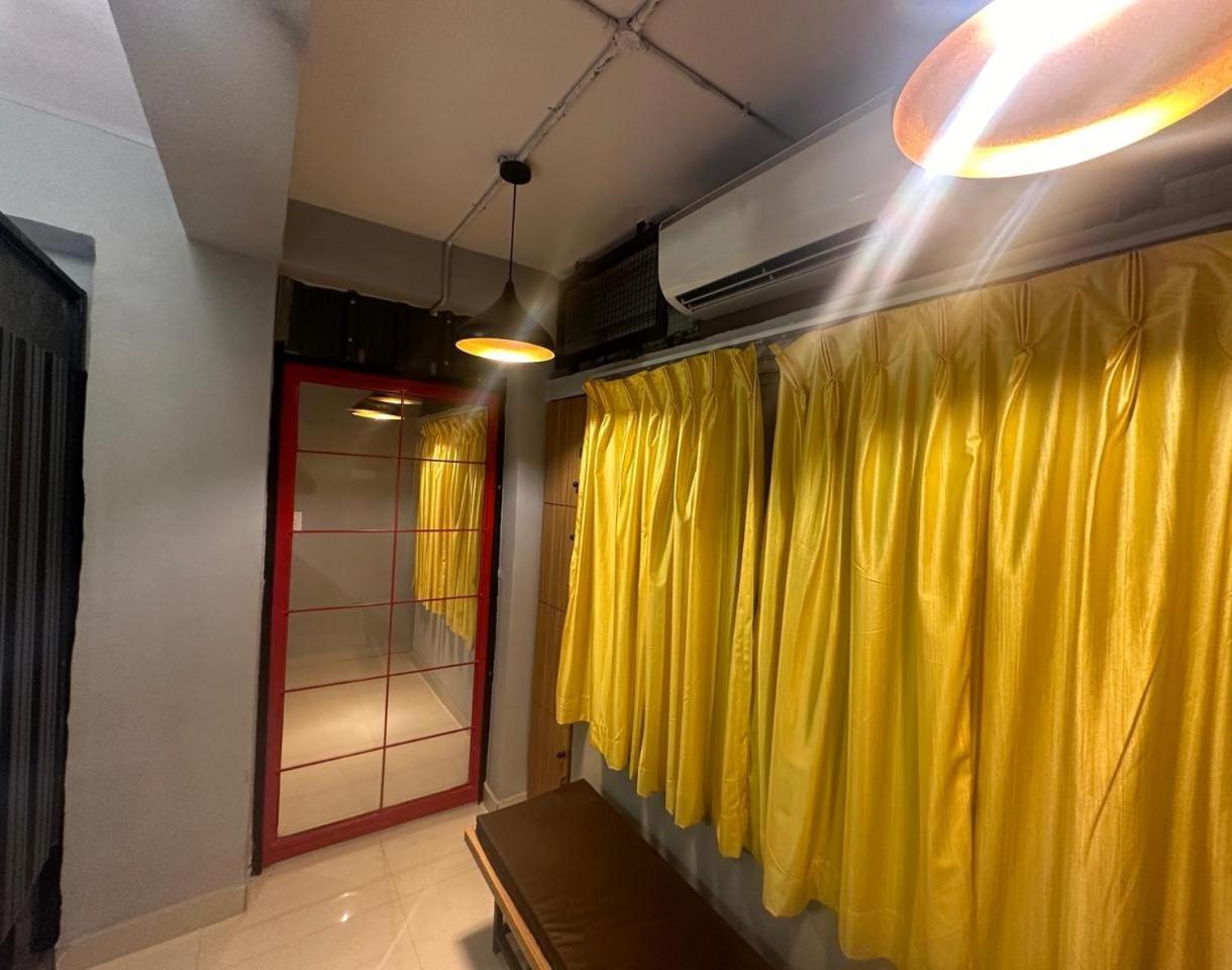 Travotale Hostel And Cowork Koregaonpark プネ エクステリア 写真